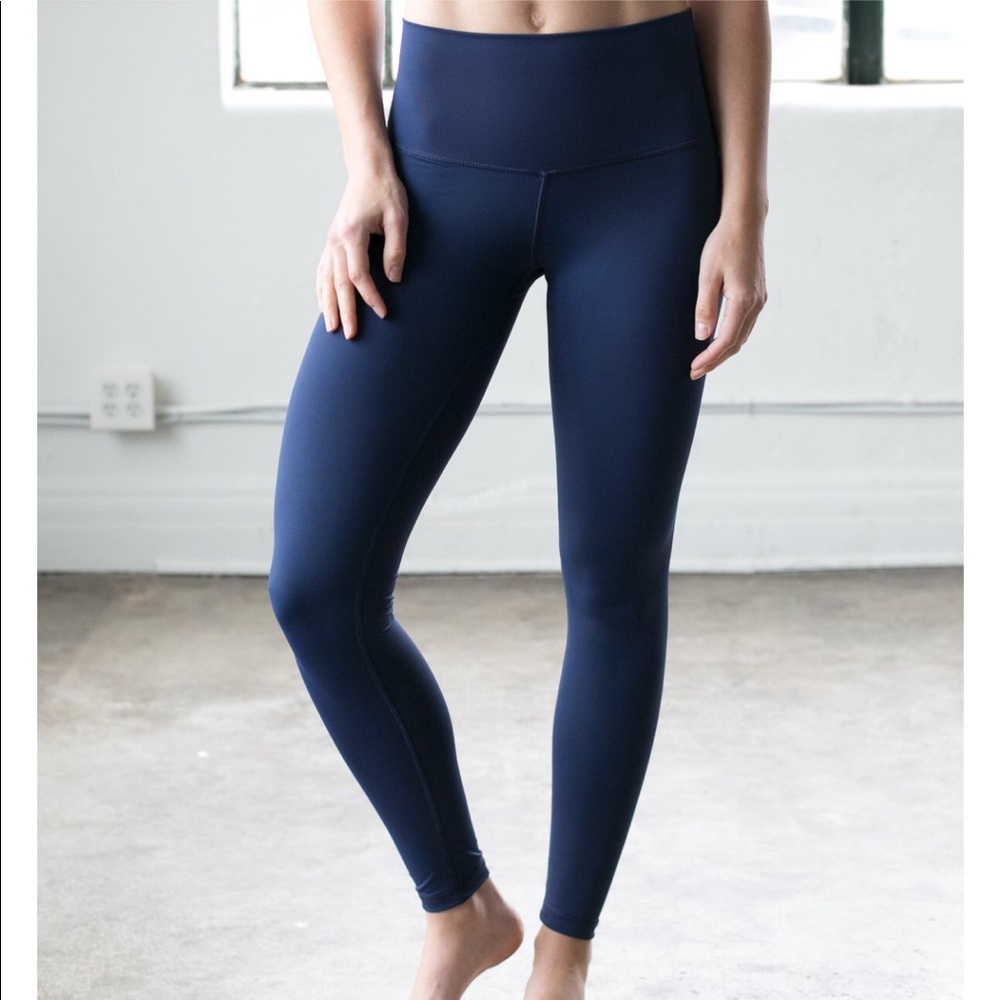 DYI Leggings - Picture 1 of 6